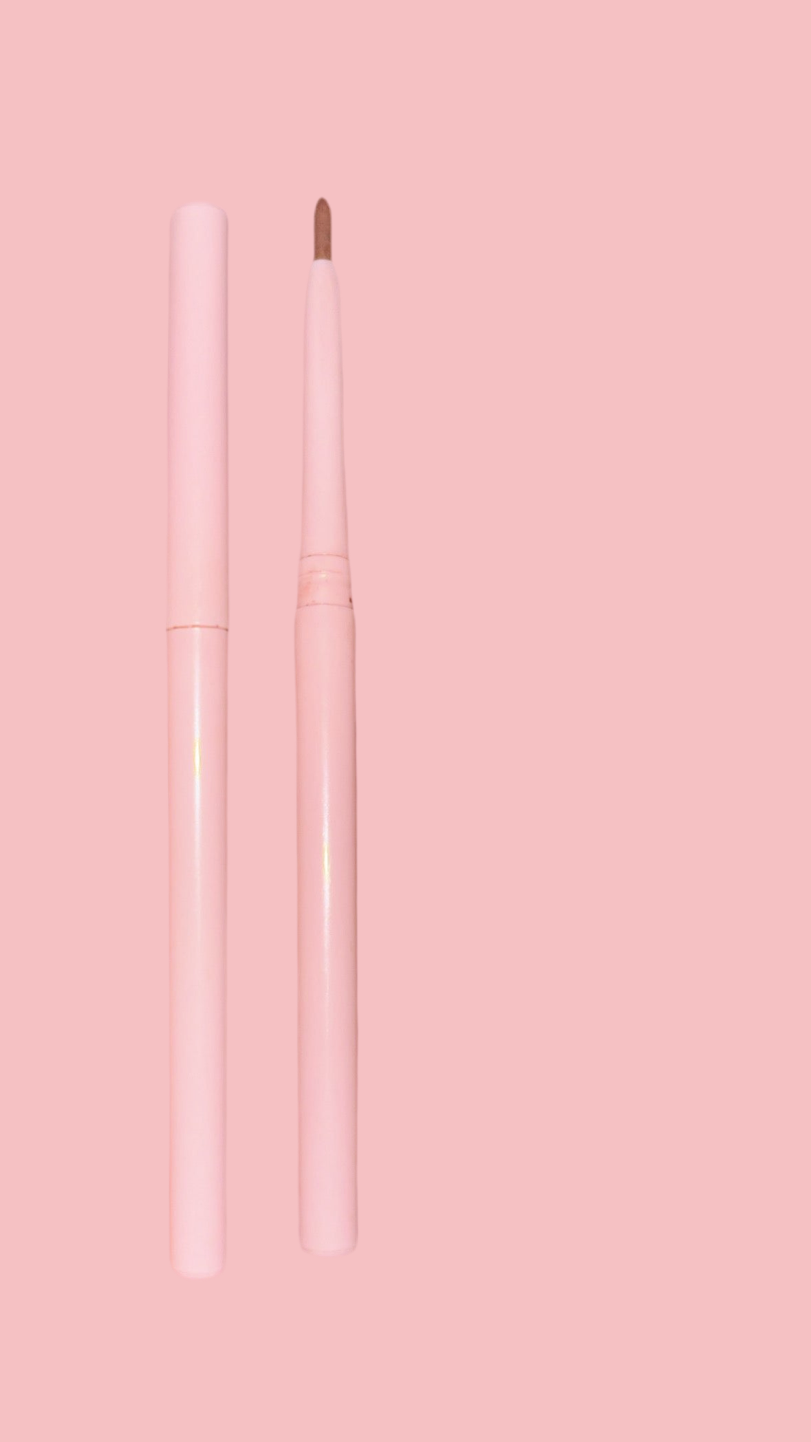Light brown lip liner